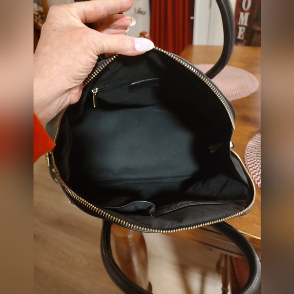 Black Rhinestone Studded Handbag - Picture 2 of 8